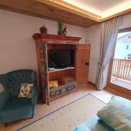 Schuster Braies Apartment